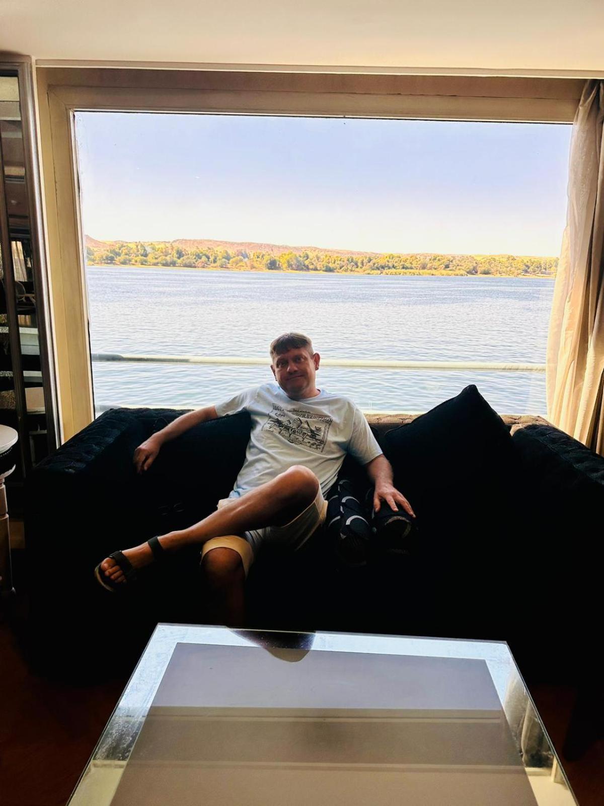 Five Star Nile Cruise From Aswan To Luxor Hotel Exterior photo